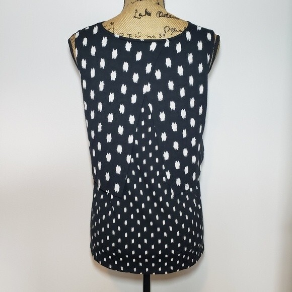 J Jill Wearever Coordinates Lightweight Sleeveless Blouse Size S - Picture 5 of 9